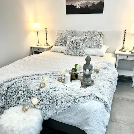 Ellie Hotel apartamentowy 3*