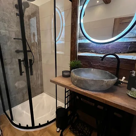 Ellie Apartmanhotel 3*