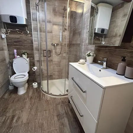 Ellie Hotel apartamentowy 3*